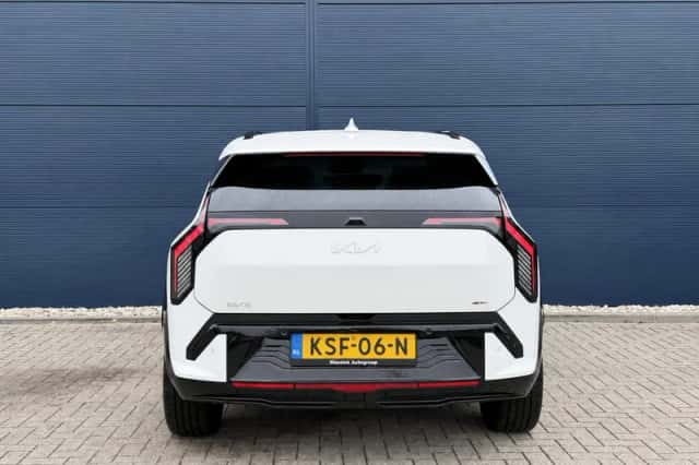 Kia EV3 (2026) thumbnail 6