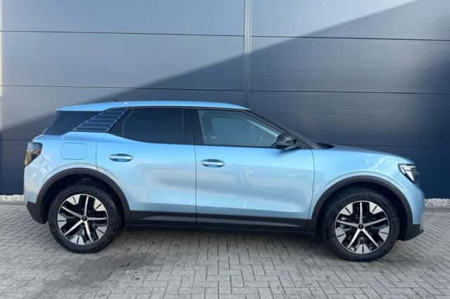 Ford Explorer (2025) thumbnail 5