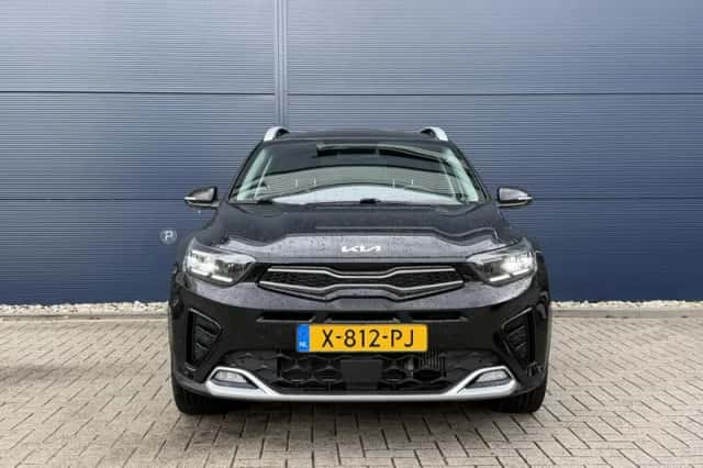 Kia Stonic (2024) thumbnail 2