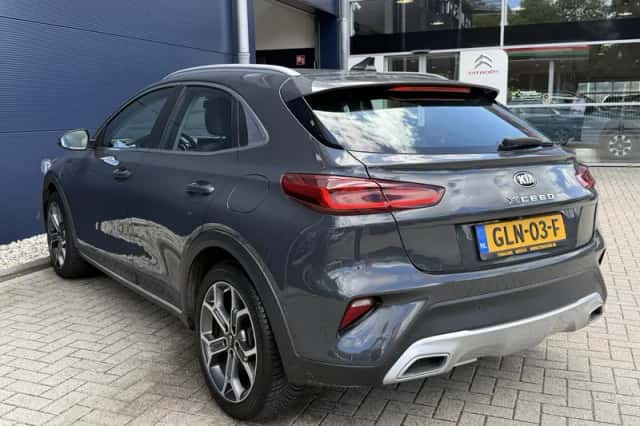 Kia XCeed (2021) thumbnail 4