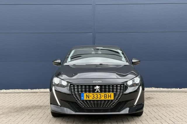 Peugeot 208 (2021) thumbnail 2