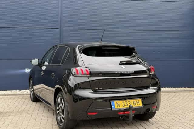 Peugeot 208 (2021) thumbnail 4