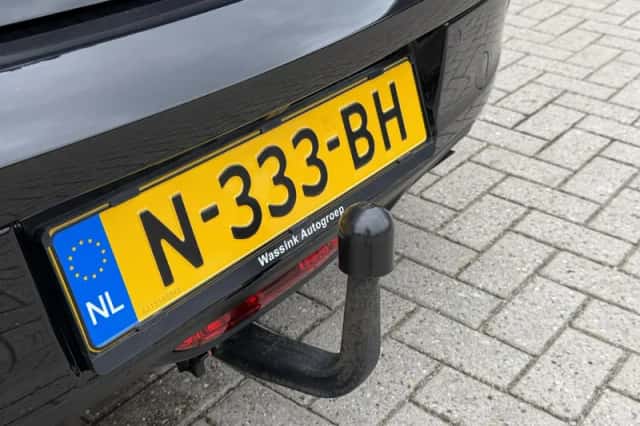 Peugeot 208 (2021) thumbnail 6