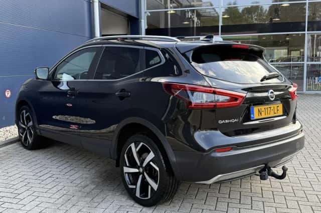 Nissan Qashqai (2019) thumbnail 4