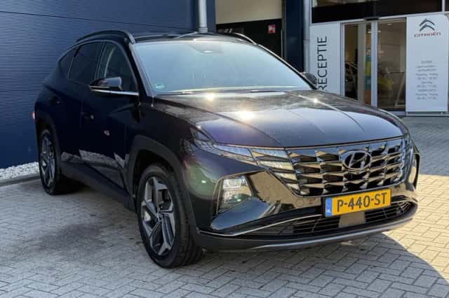 Hyundai Tucson (2022) thumbnail 3