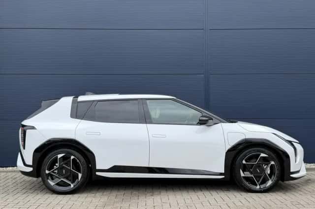 Kia EV4 (2026) thumbnail 3