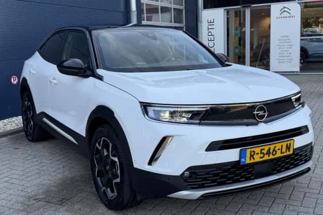 Opel Mokka-e (2022) thumbnail 3