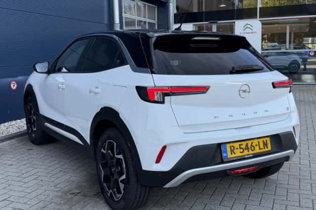 Opel Mokka-e (2022) thumbnail 4