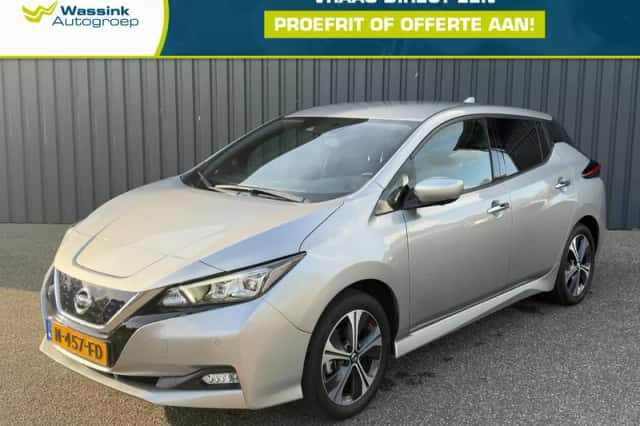 Nissan Leaf (2021) thumbnail 1