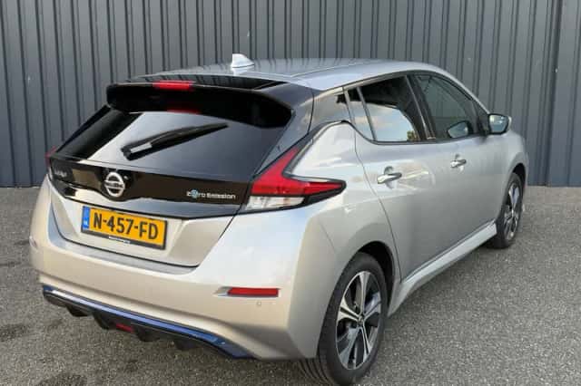 Nissan Leaf (2021) thumbnail 5