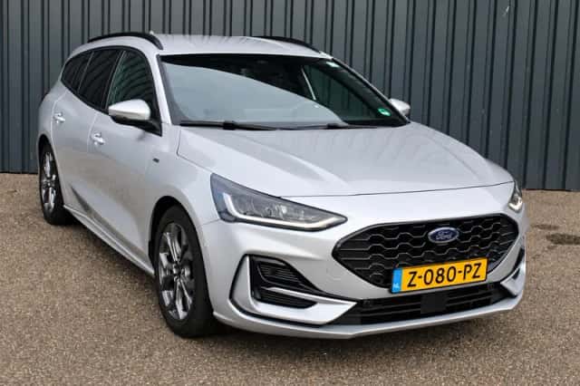 Ford Focus (2024) thumbnail 4