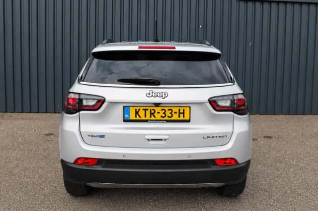 Jeep Compass (2022) thumbnail 4