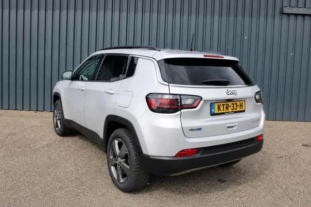 Jeep Compass (2022) thumbnail 6