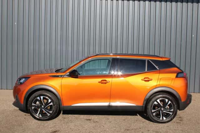Peugeot e-2008 (2022) thumbnail 6