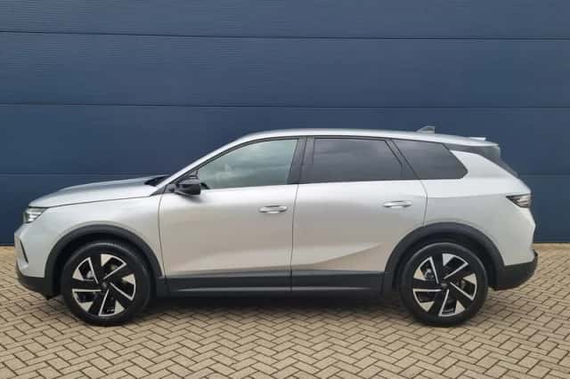 Opel Grandland (2025) thumbnail 2