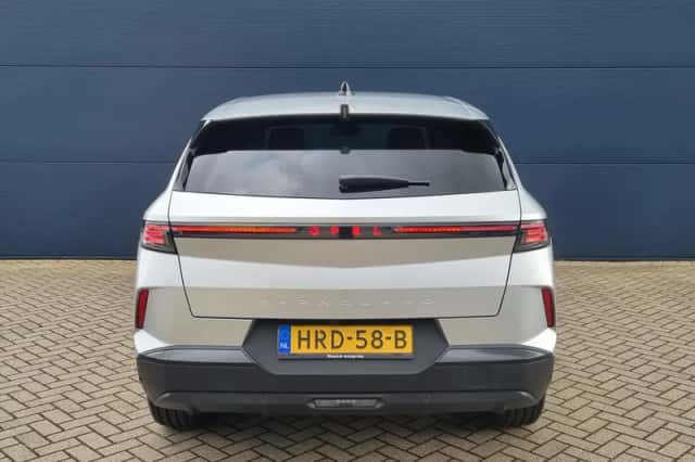 Opel Grandland (2025) thumbnail 4