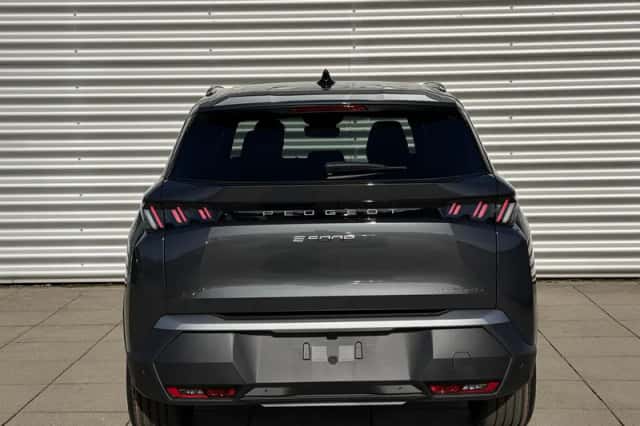 Peugeot E-5008 (2026) thumbnail 5