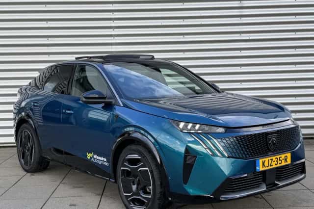 Peugeot e-3008 (2026) thumbnail 3