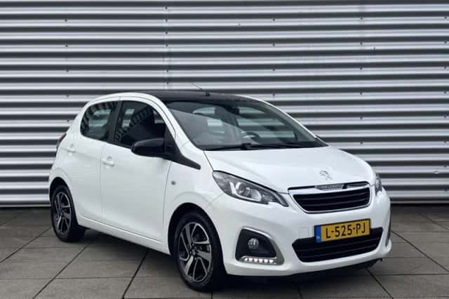 Peugeot 108 (2021) thumbnail 3