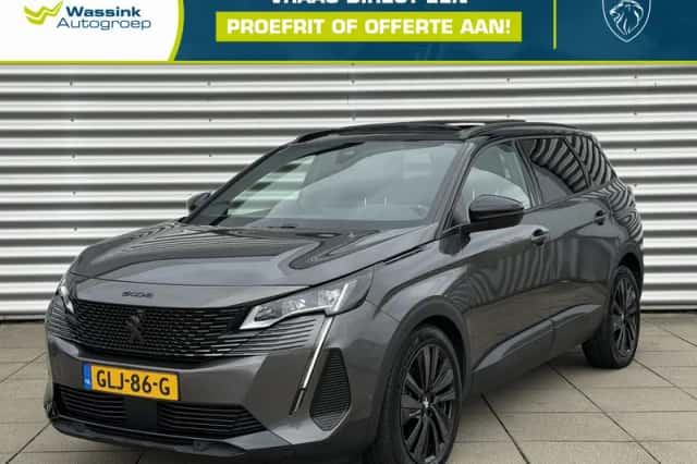 Peugeot 5008 (2024) thumbnail 1