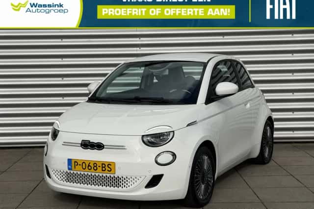 Fiat 500 (2022) thumbnail 1