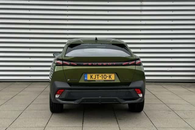 Peugeot e-408 (2026) thumbnail 6