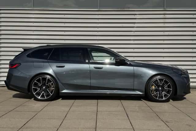BMW M5 (2025) thumbnail 4