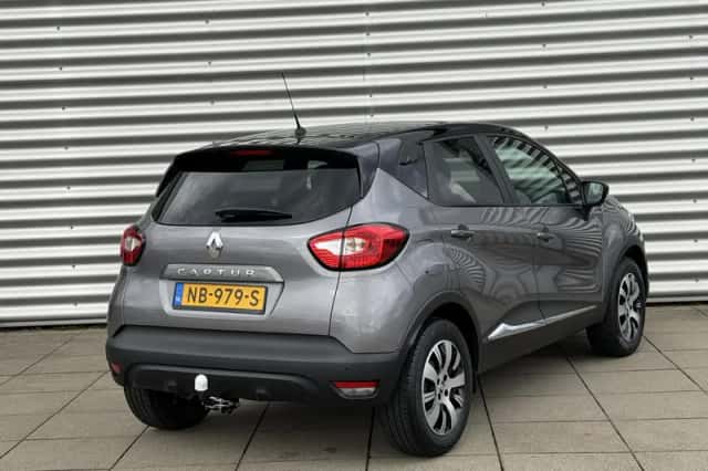 Renault Captur (2017) thumbnail 5