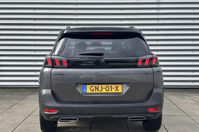 Peugeot 5008 (2024) thumbnail 6