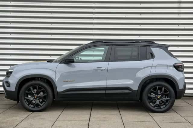 Jeep Avenger (2025) thumbnail 3