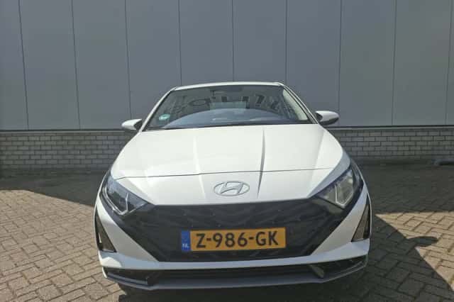Hyundai i20 (2024) thumbnail 2