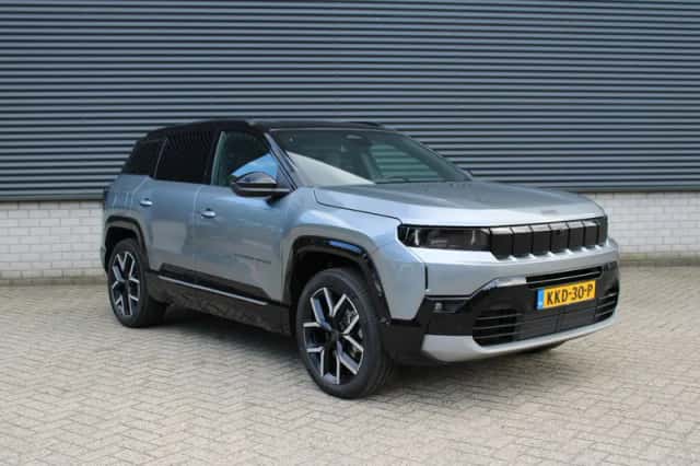 Jeep Compass (2026) thumbnail 4