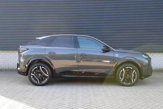 Peugeot e-3008 (2026) thumbnail 5