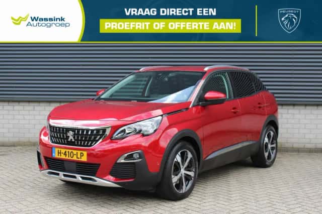 Peugeot 3008 (2019) thumbnail 1