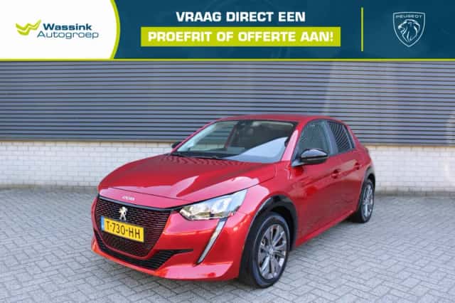 Peugeot e-208 (2023) thumbnail 1