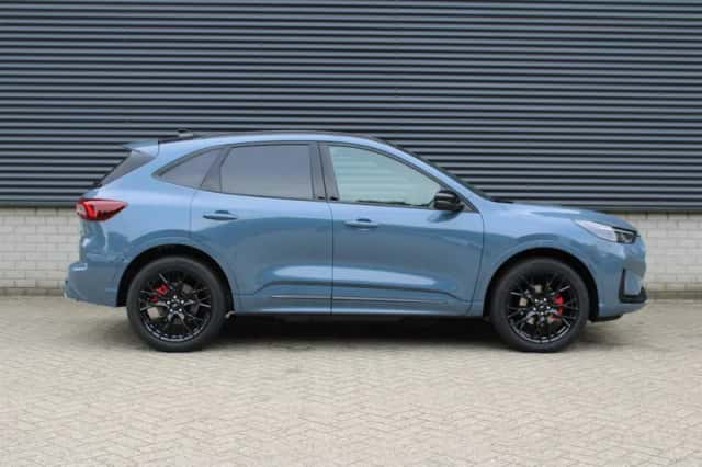 Ford Kuga (2026) thumbnail 5