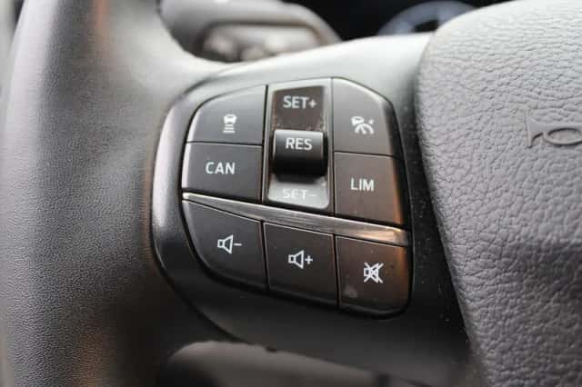 Ford Transit (2024) thumbnail 6