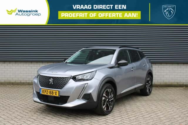 Peugeot e-2008 (2022) thumbnail 1