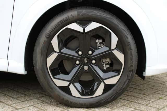 Ford Puma (2026) thumbnail 6