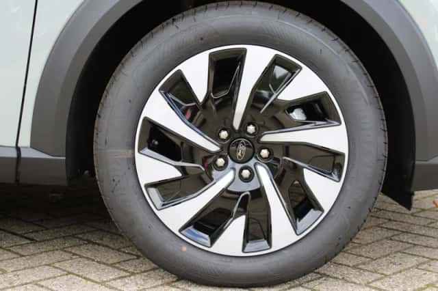 Ford Titanium (2026) thumbnail 6