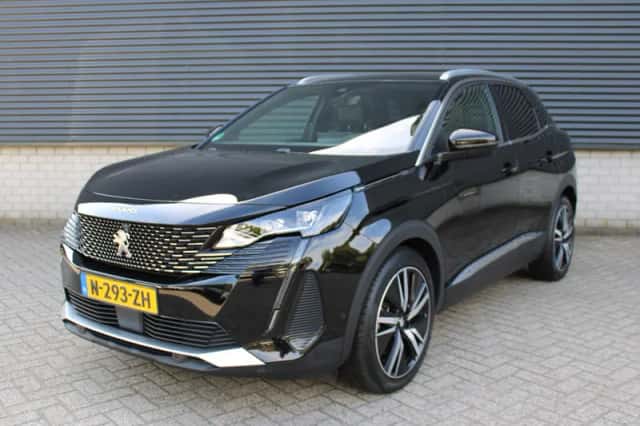 Peugeot 3008 (2022) thumbnail 2
