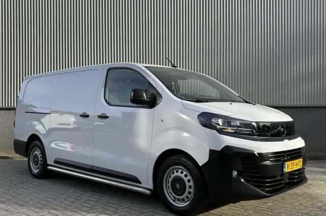 Opel Vivaro (2024) thumbnail 3
