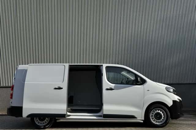 Opel Vivaro (2024) thumbnail 5