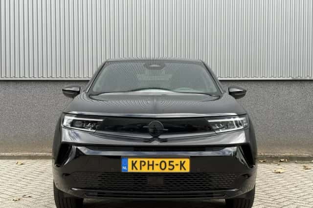 Opel Mokka-e (2025) thumbnail 3