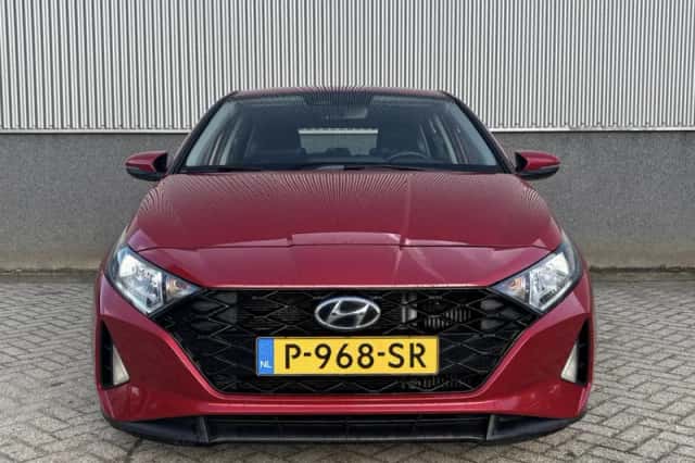 Hyundai i20 (2022) thumbnail 2