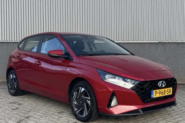 Hyundai i20 (2022) thumbnail 3