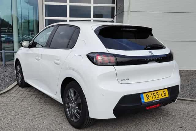 Peugeot 208 (2022) thumbnail 6