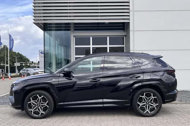 Hyundai Tucson (2022) thumbnail 5