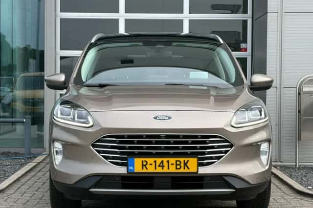 Ford Kuga (2020) thumbnail 2