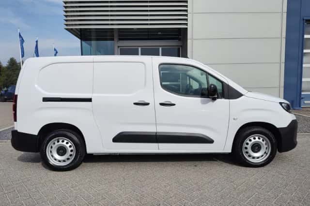 Opel Combo (2024) thumbnail 5